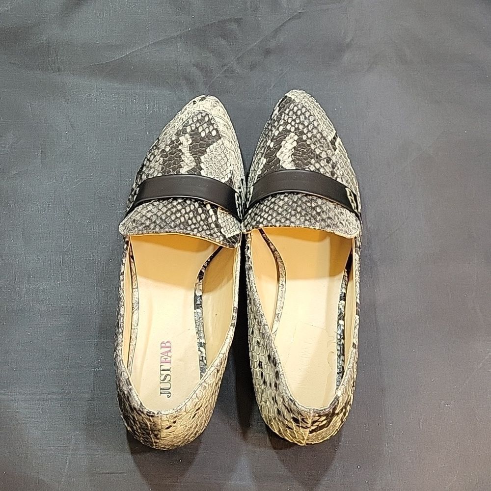 Justfab Snake Print Slip-On Pointed Toe Women's L… - image 8